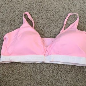Sports bra !